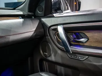 Discovery Sport R-Dynamic HSE 249CP benzina 7 LOCURI