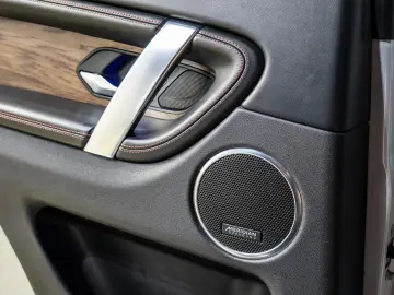 Discovery Sport R-Dynamic HSE 249CP benzina 7 LOCURI