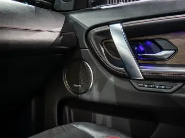 Discovery Sport R-Dynamic HSE 249CP benzina 7 LOCURI