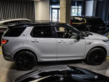 Discovery Sport R-Dynamic HSE 249CP benzina 7 LOCURI