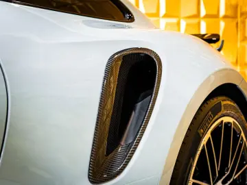 Porsche 911 Turbo S Carbon Burmester Ventilation Lift