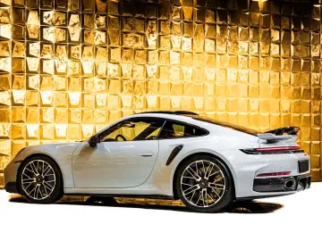 Porsche 911 Turbo S Carbon Burmester Ventilation Lift