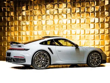 Porsche 911 Turbo S Carbon Burmester Ventilation Lift