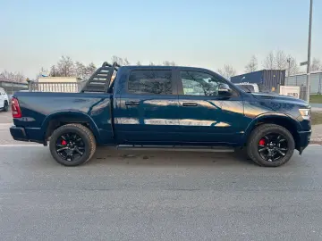 DODGE RAM 1500 LARAMIE CREW CAB 4X4 5.7L LPG