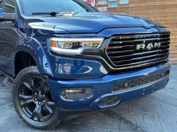 DODGE RAM 1500 Laramie 5 7L 4x4 AHK 12´´LED H&K