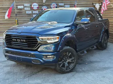 DODGE RAM 1500 Laramie 5 7L 4x4 AHK 12´´LED H&K