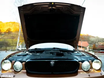 Jaguar XJ XJ8