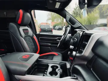 DODGE V8 12 RADIO PANO AHK NAVI LONG ROLLBAR OFFROAD