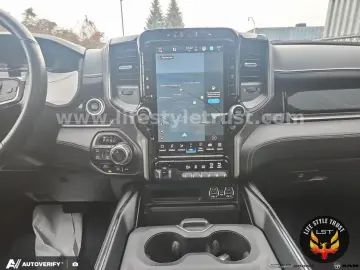 DODGE RAM 2500  POWER WAGON 6.4V8 HEMI 4x4 € 60.000 T1