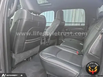 DODGE RAM 2500  POWER WAGON 6.4V8 HEMI 4x4 € 60.000 T1