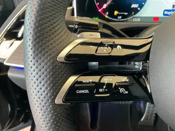 Mercedes-Benz E 200 d Limo AMG Pano Distro 360Ka