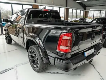 DODGE RAM 5 7 Limited LCD ACC LUFT VOLL