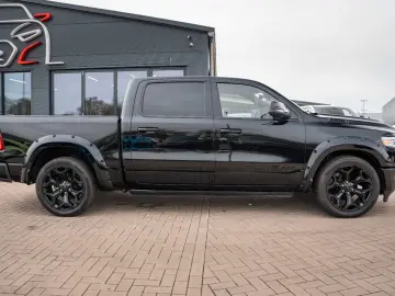 DODGE RAM 5 7 Limited LCD ACC LUFT VOLL