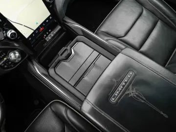 DODGE RAM 5 7 Limited LCD ACC LUFT VOLL