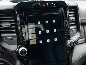 DODGE RAM 5 7 Limited LCD ACC LUFT VOLL