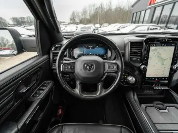 DODGE RAM 5 7 Limited LCD ACC LUFT VOLL