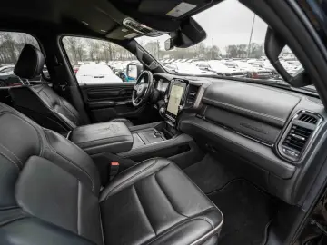 DODGE RAM 5 7 Limited LCD ACC LUFT VOLL