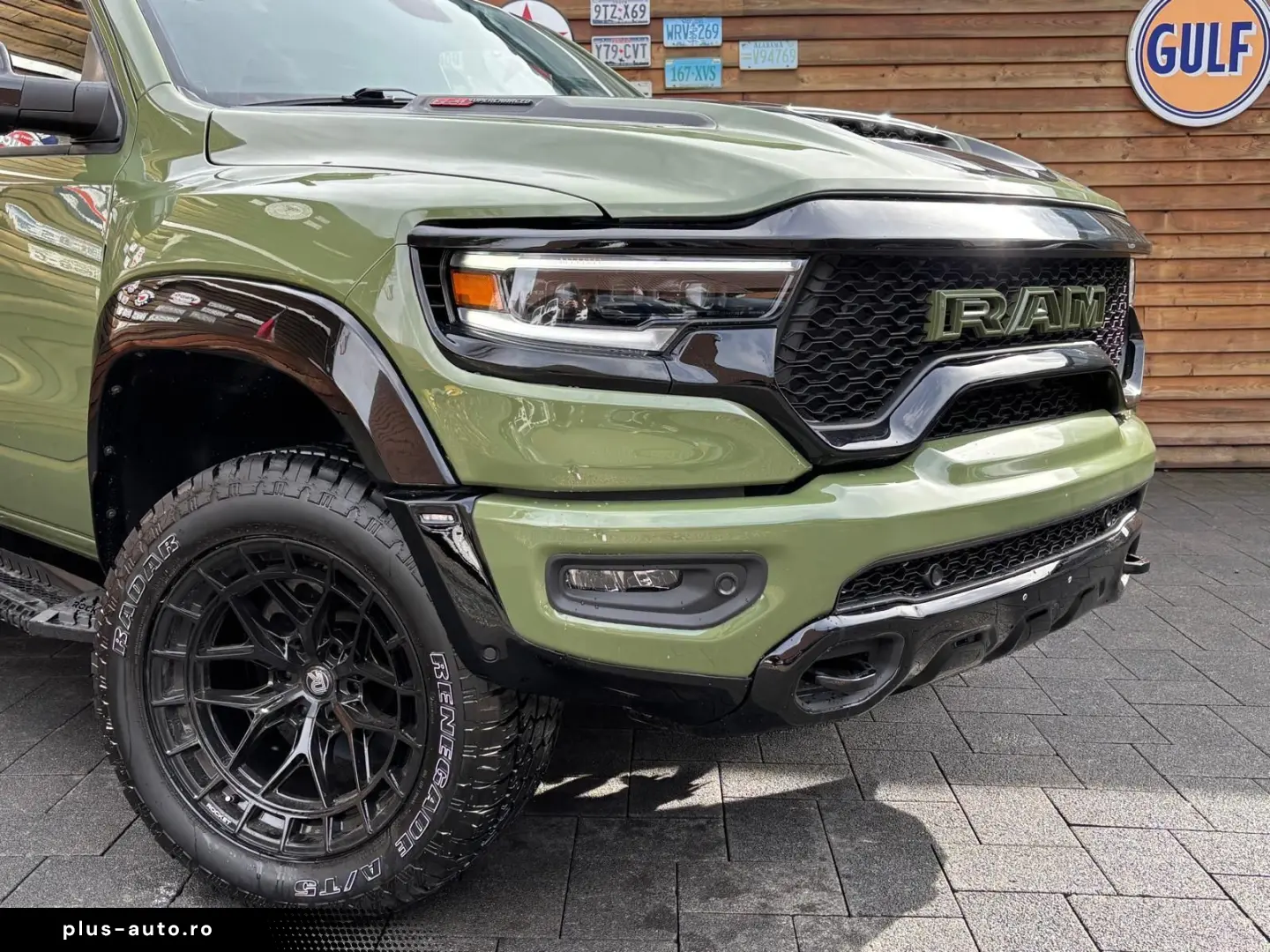 DODGE RAM 1500 TRX Bodykit 5.7L 12´´Display 4x4 AHK