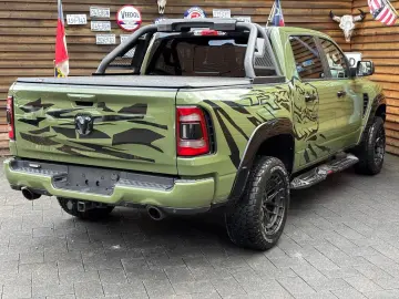 DODGE RAM 1500 TRX Bodykit 5.7L 12´´Display 4x4 AHK