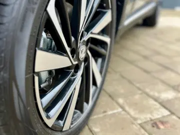 MG ZS HEV Hybrid  Luxury