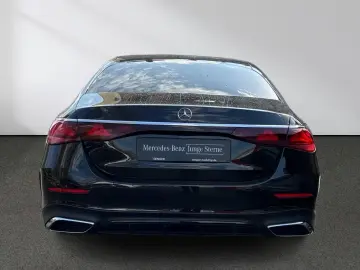 Mercedes-Benz E 220 d AMG Night Burmester Ambiente