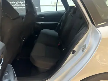 TOYOTA Corolla Touring Sports Hybrid