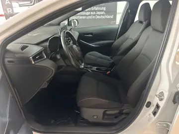 TOYOTA Corolla Touring Sports Hybrid