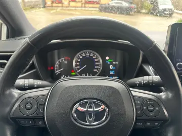 TOYOTA Corolla Touring Sports Hybrid