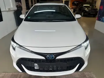 TOYOTA Corolla Touring Sports Hybrid