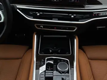 BMW X6 xDrive40i M Sport M-Sportpaket Pro HK