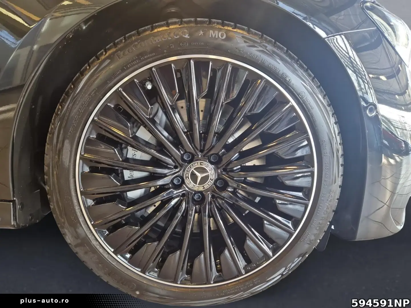 Mercedes-Benz E 220 d AMG Night LED KEYLESS