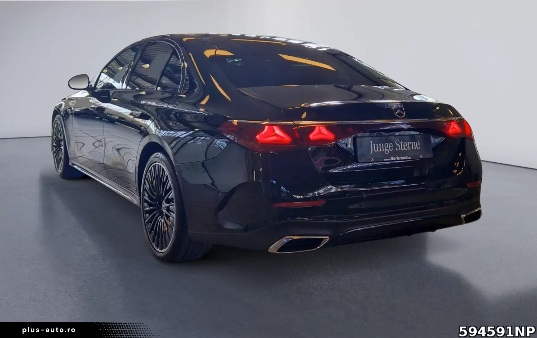 Mercedes-Benz E 220 d AMG Night LED KEYLESS