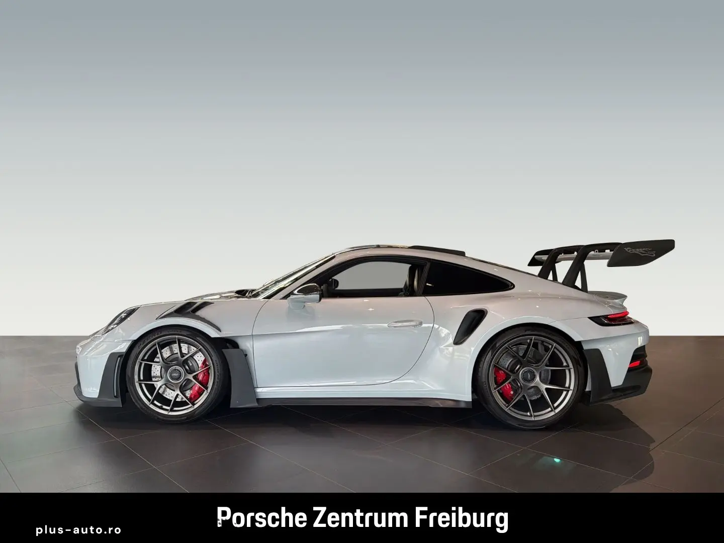 PORSCHE 992 (911) GT3 RS Weissach Matrix Carbon Lift