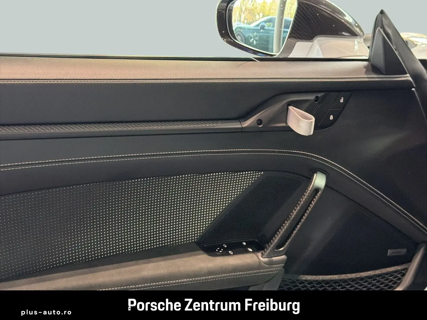 PORSCHE 992 (911) GT3 RS Weissach Matrix Carbon Lift