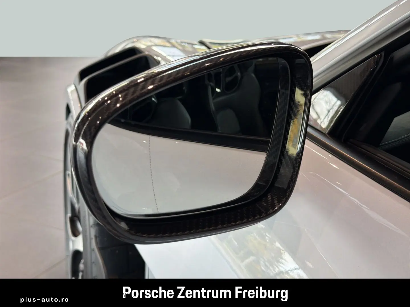 PORSCHE 992 (911) GT3 RS Weissach Matrix Carbon Lift