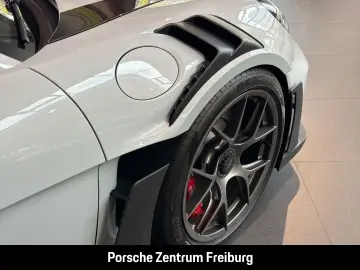 PORSCHE 992 (911) GT3 RS Weissach Matrix Carbon Lift