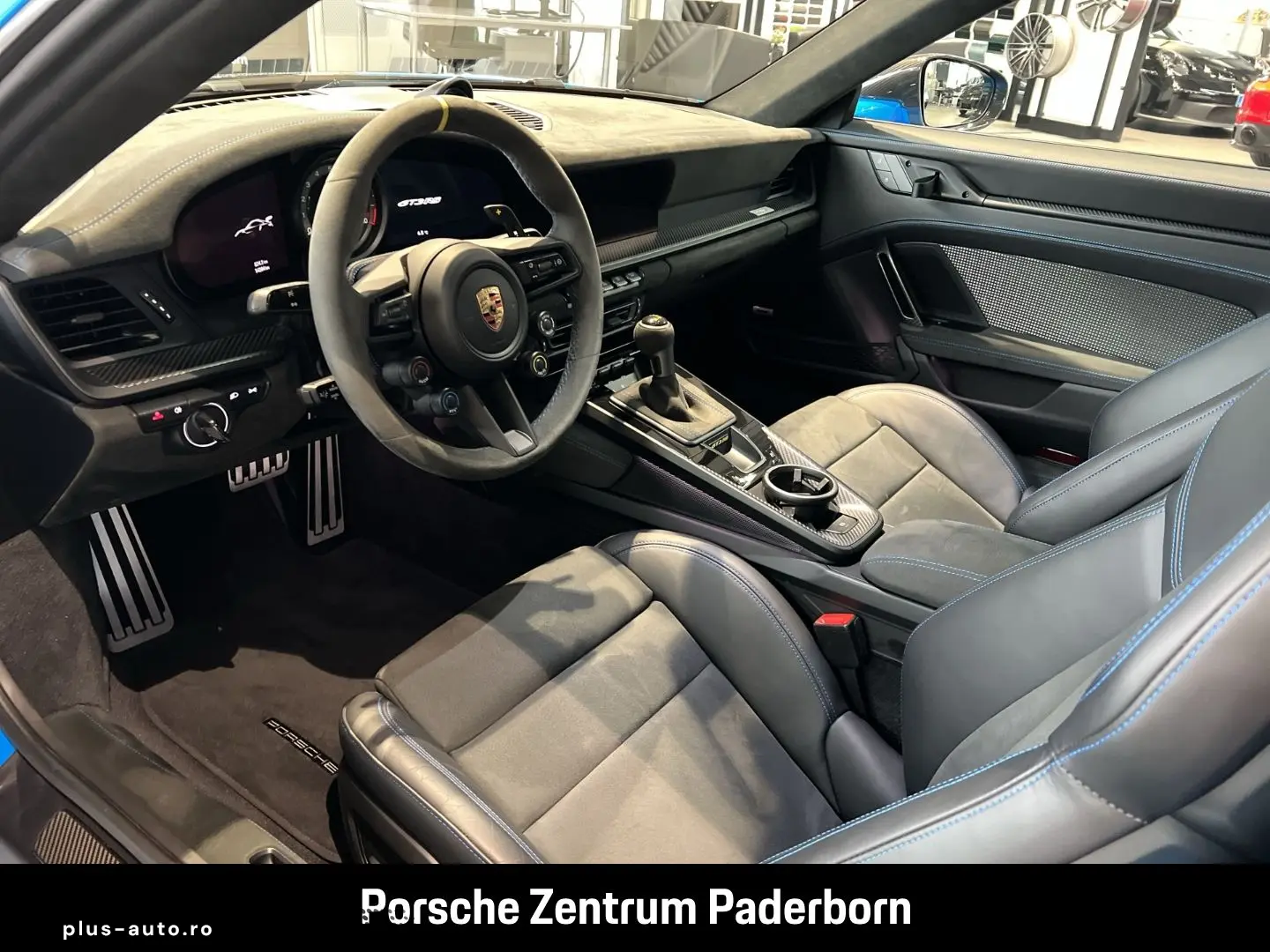 PORSCHE 992 911 GT3 RS Lift Weissach Bose Carbon Matrix