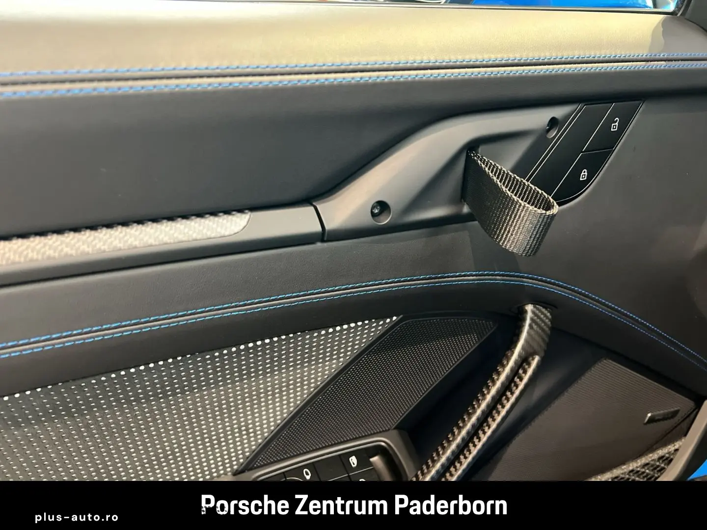 PORSCHE 992 911 GT3 RS Lift Weissach Bose Carbon Matrix