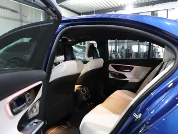 MERCEDES-BENZ C 220 d LIMOUSINE AMG-LINE SPORT