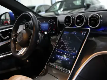 MERCEDES-BENZ C 220 d LIMOUSINE AMG-LINE SPORT