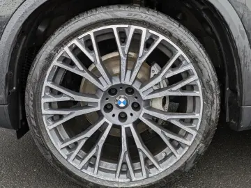 BMW X5 xDrive30d Individual xOffRoad