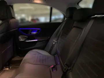 MERCEDES-BENZ C 220 d  AMG NIGHT AHK KAMERA SDACH BURMESTER