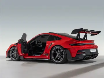 PORSCHE 992 GT3 RS Weissach Lift Bose Matrix