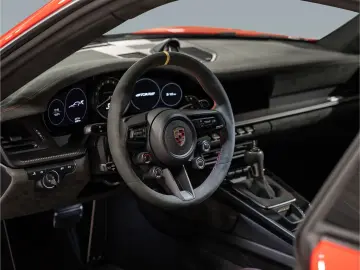 PORSCHE 992 GT3 RS Weissach Lift Bose Matrix