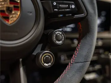 PORSCHE 992 GT3 RS Weissach Lift Bose Matrix