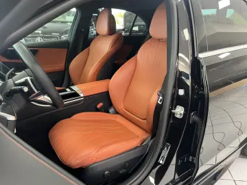 MERCEDES-BENZ C 220 d Lim AMG Advanced LEDER DISTR AHK 360