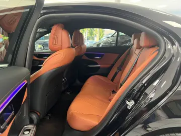 MERCEDES-BENZ C 220 d Lim AMG Advanced LEDER DISTR AHK 360