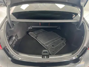 MERCEDES-BENZ C 220 d Lim AMG Advanced LEDER DISTR AHK 360