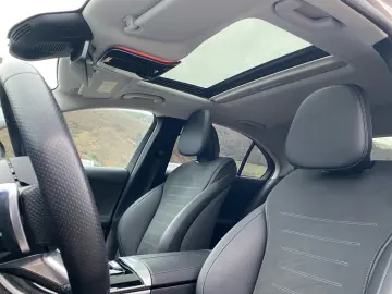 MERCEDES-BENZ C 220 d  AMG NIGHT KAMERA SDACH