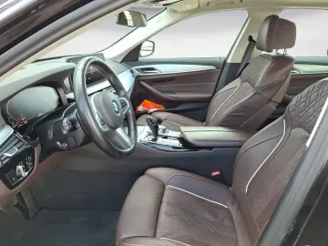 BMW 520d xDrive Limousine Innovationsp. Aut. Komfort